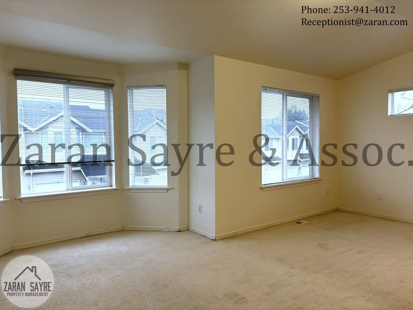 Milton Townhome: 2752 Comet Street