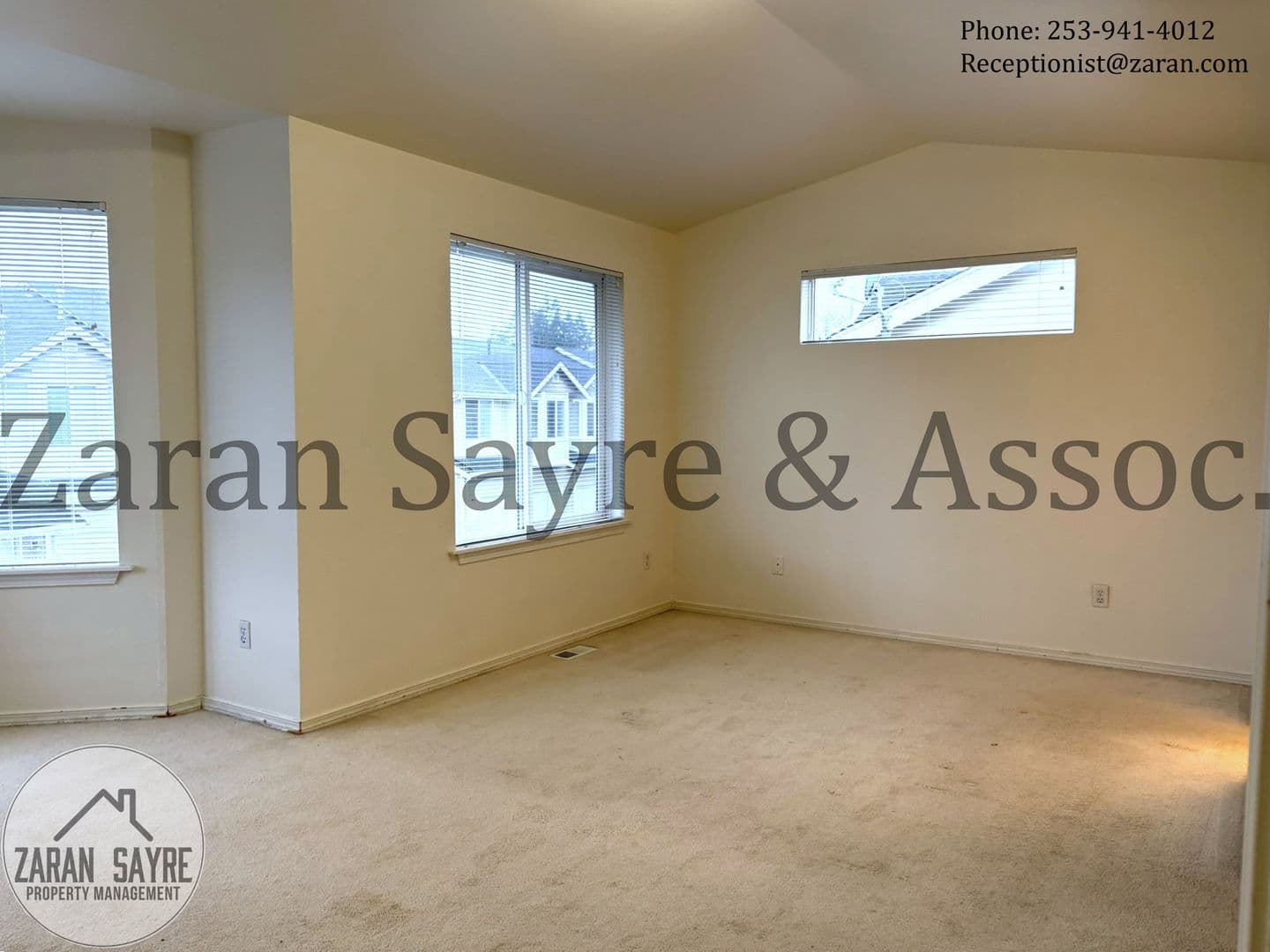 Milton Townhome: 2752 Comet Street