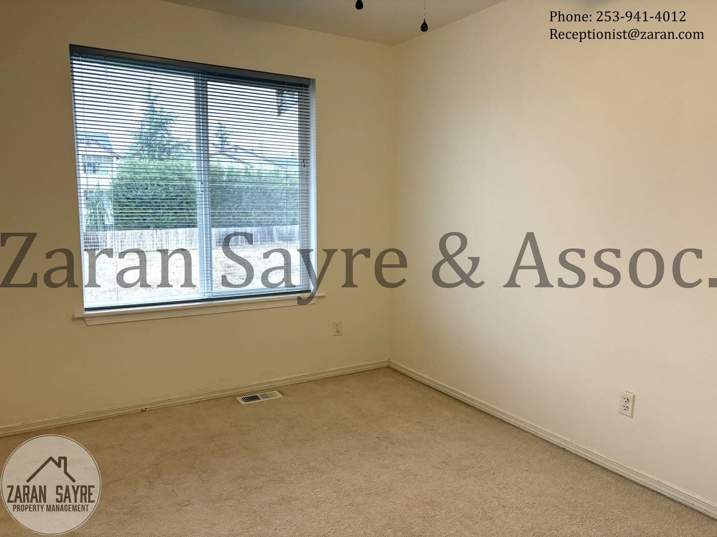 Milton Townhome: 2752 Comet Street
