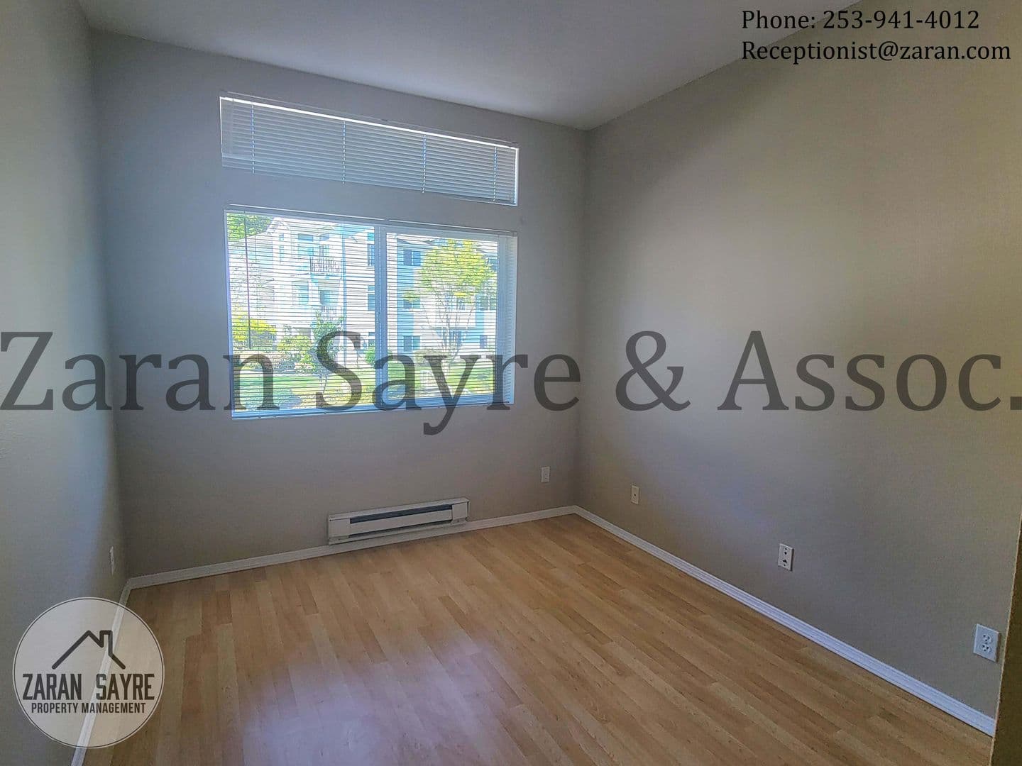Kent Condo: 22102 42nd Ave S #202