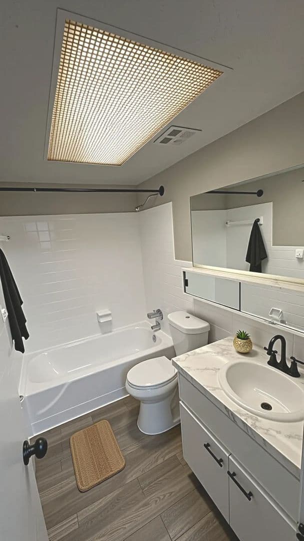 Jacksonville Apartment: 2260 University Blvd North