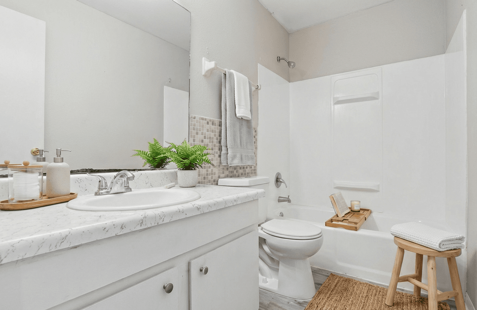 Jacksonville Apartment: 6100 Arlington Expy