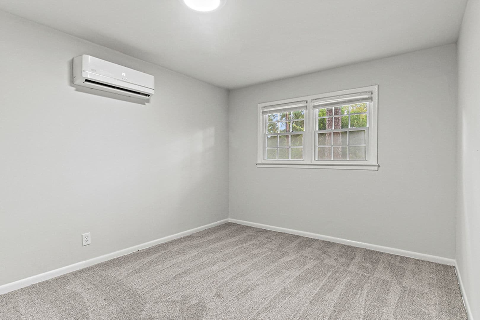 Warner Robins Apartment: 193 Woodland Trail