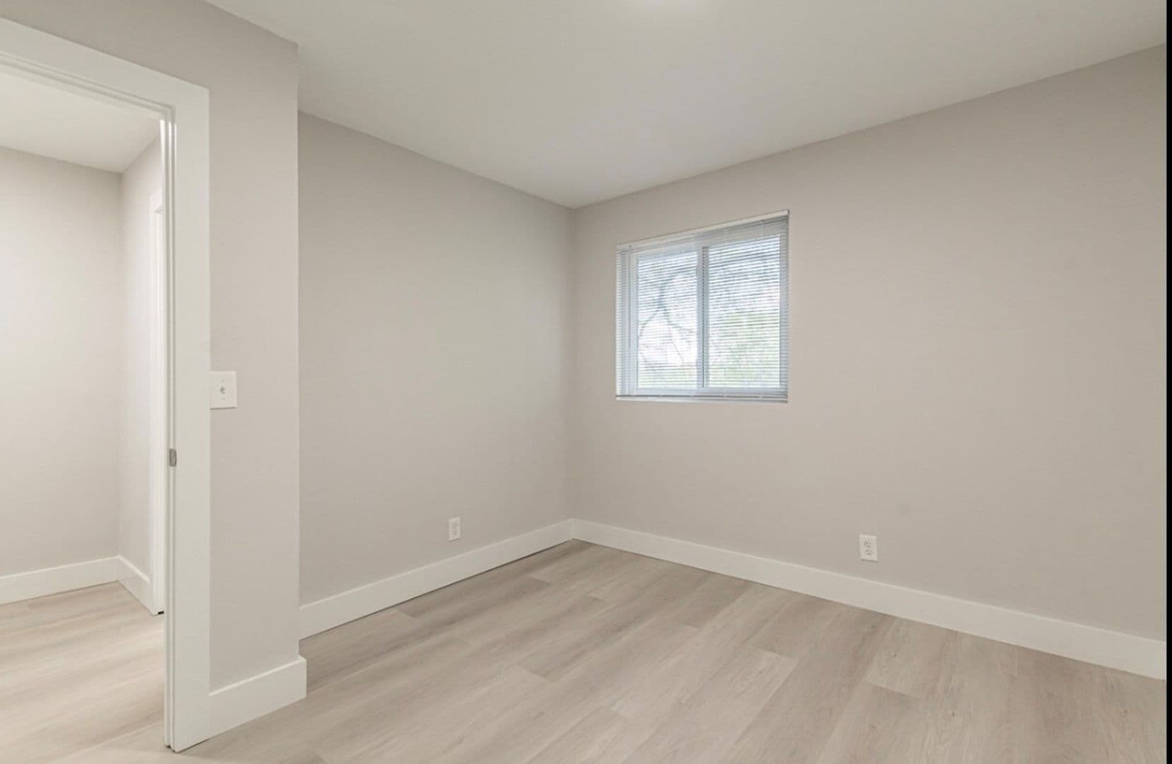Atlanta Apartment: 2959 Forrest Hills Dr SW