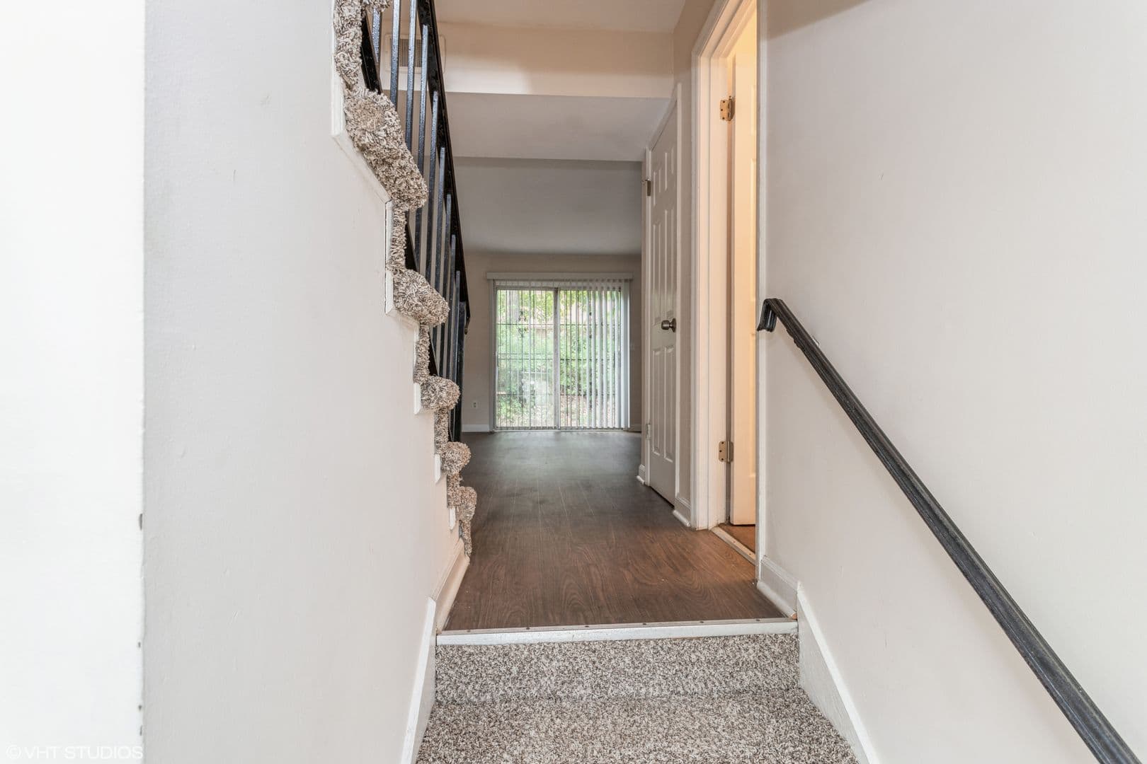 Atlanta Apartment: 2400 Campbellton Road SW