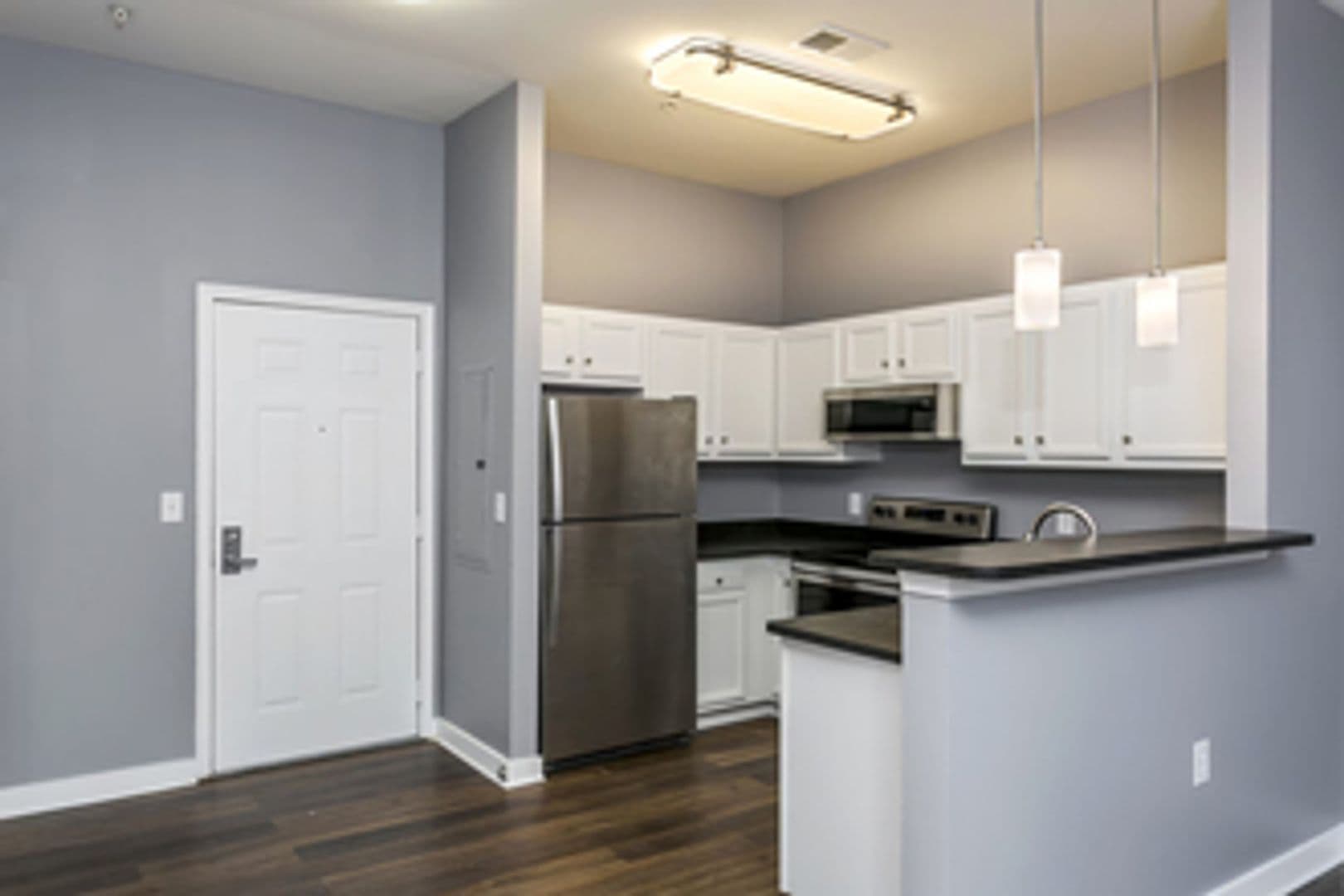 Baltimore Apartment: 301 West Franklin Street