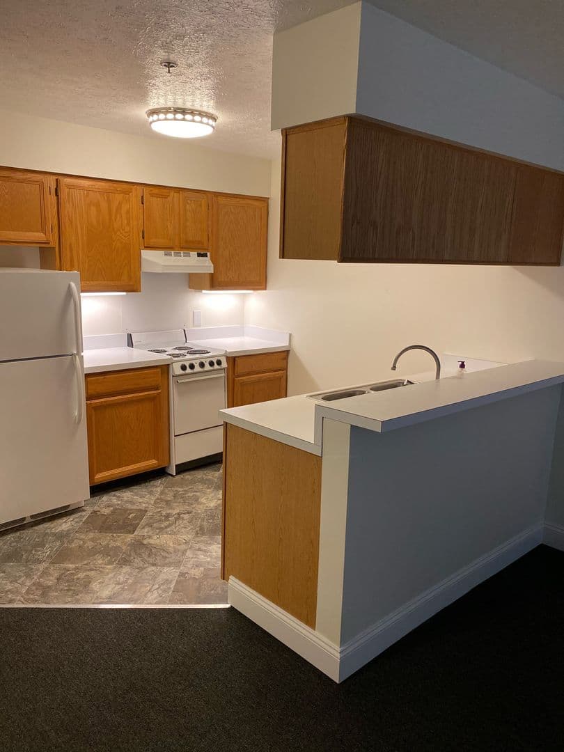 Meadville Apartment: 218 Chestnut St