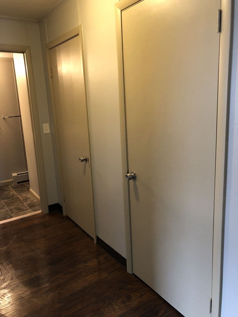 Conneaut Lake Apartment: 290-330 N Third St