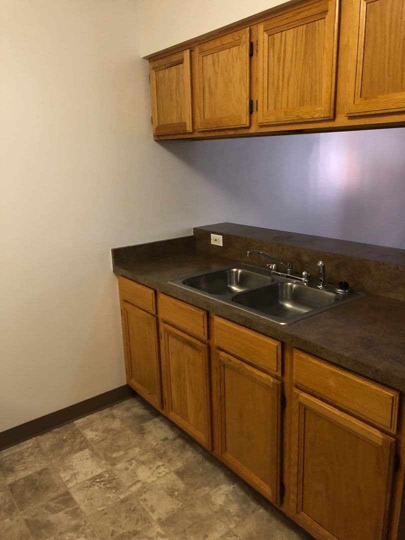 Meadville Apartment: 218 Chestnut St