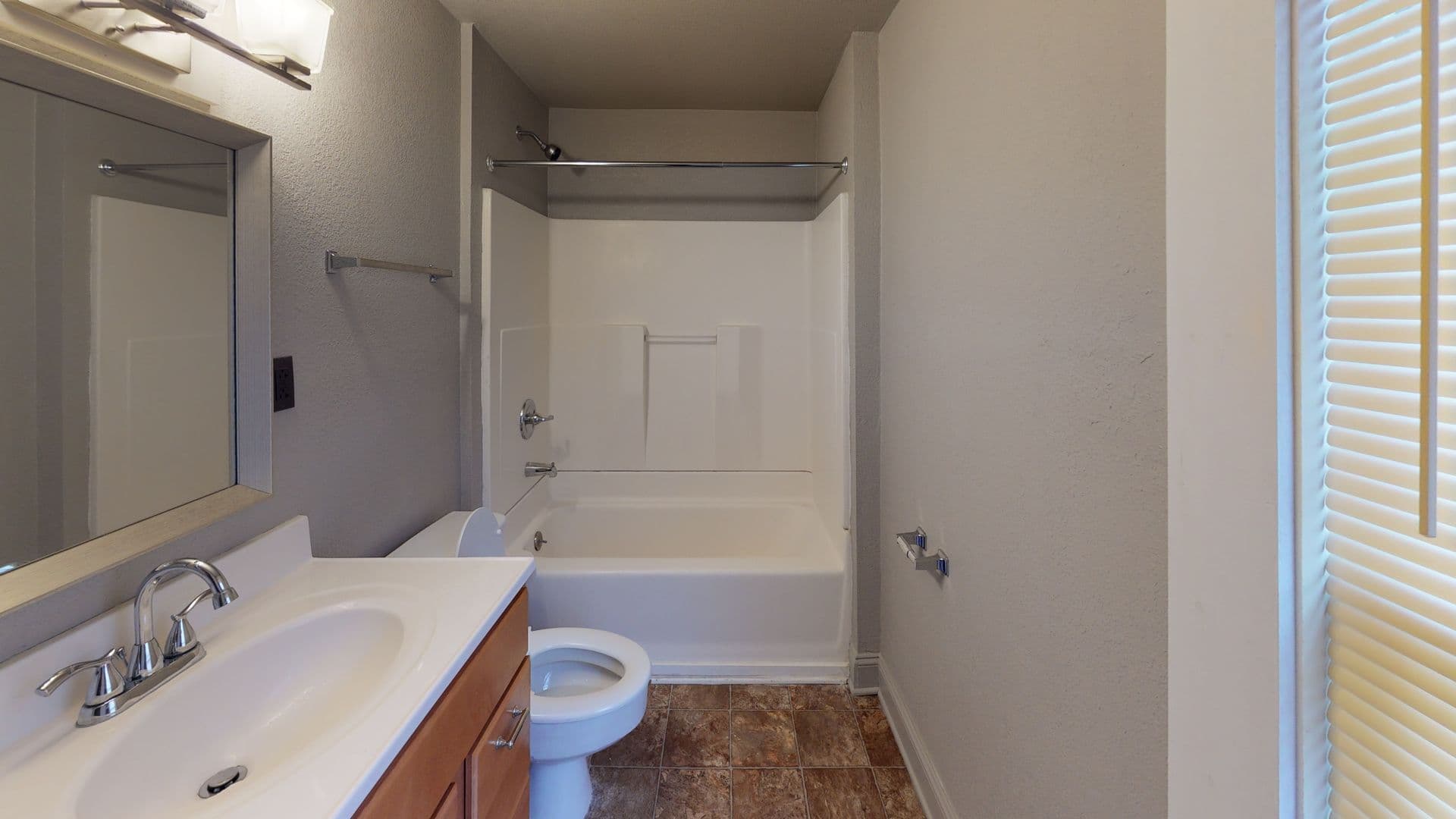 Meadville Apartment: 793 Park Ave