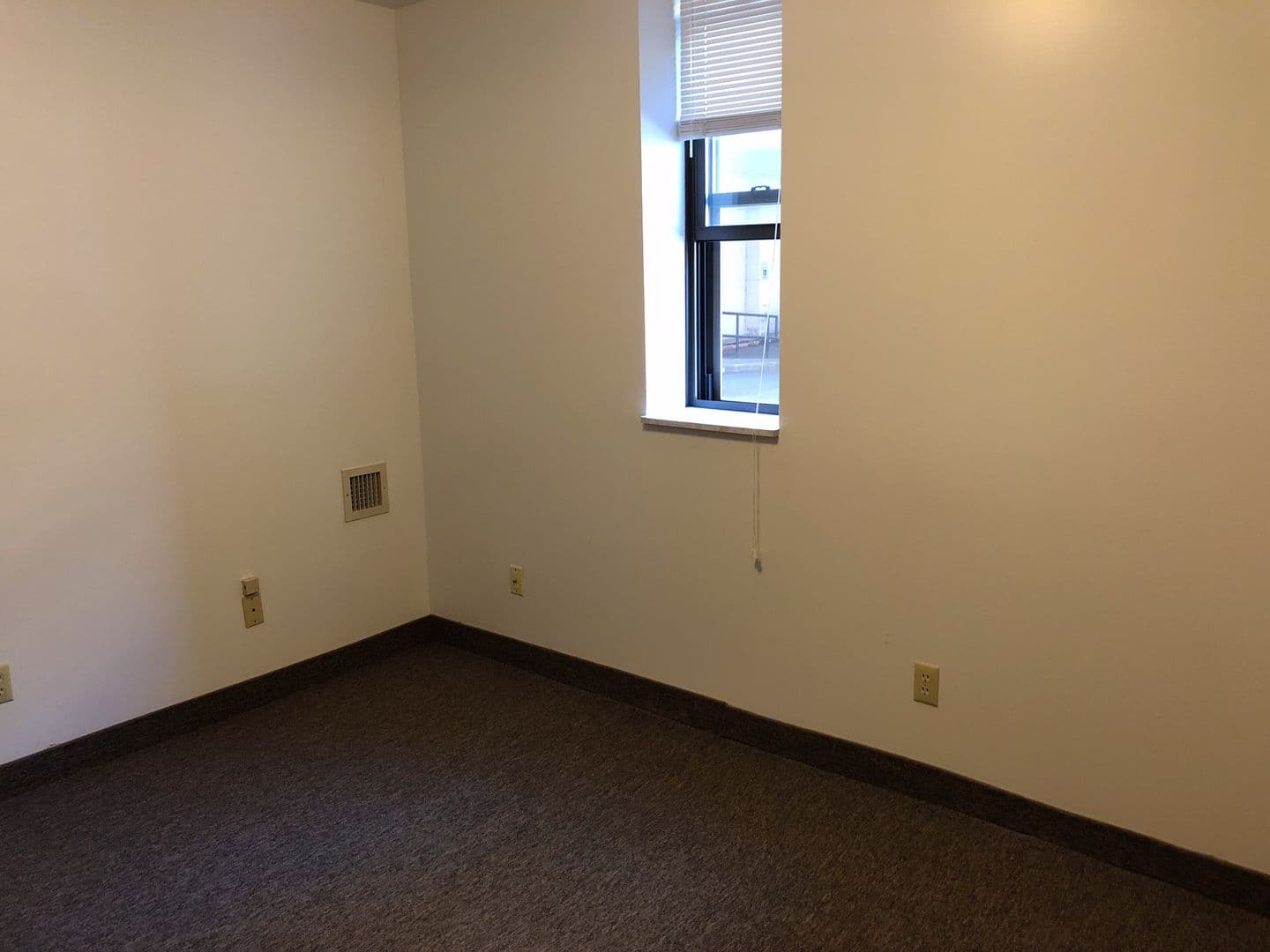 Meadville Apartment: 218 Chestnut St