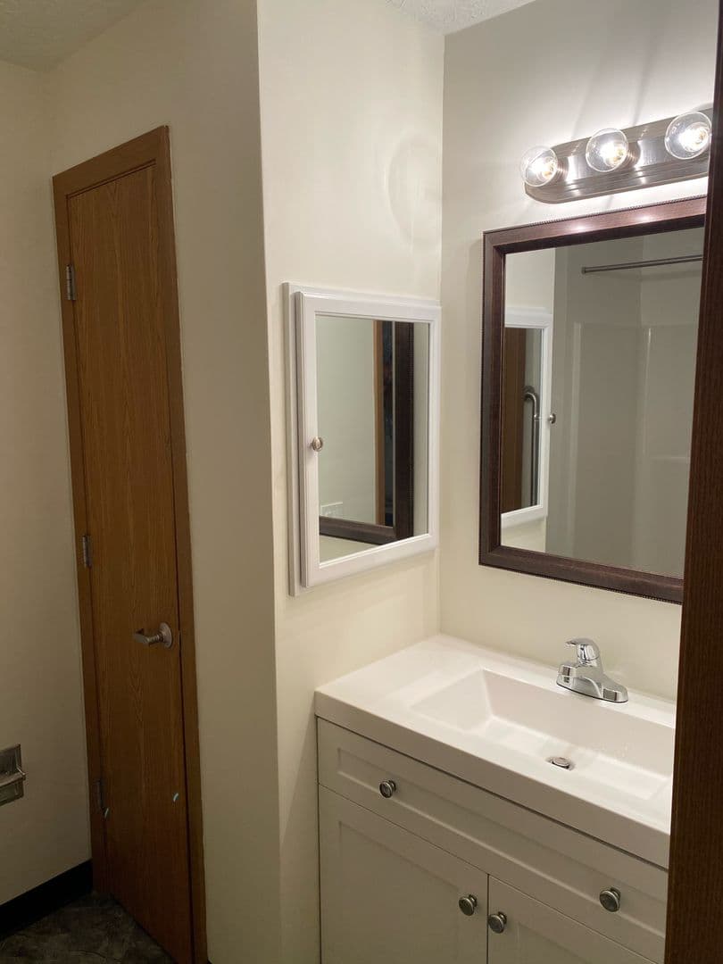 Meadville Apartment: 218 Chestnut St