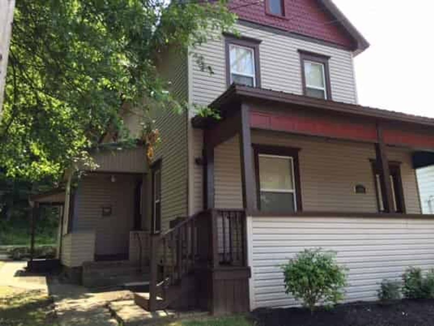Meadville Apartment: 464 Poplar