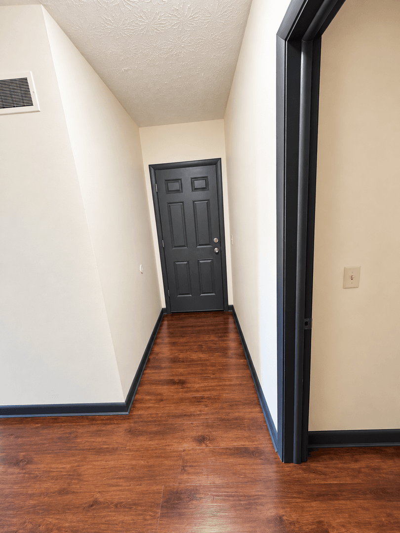 Meadville Apartment: 16069 US Highway 6 & 19