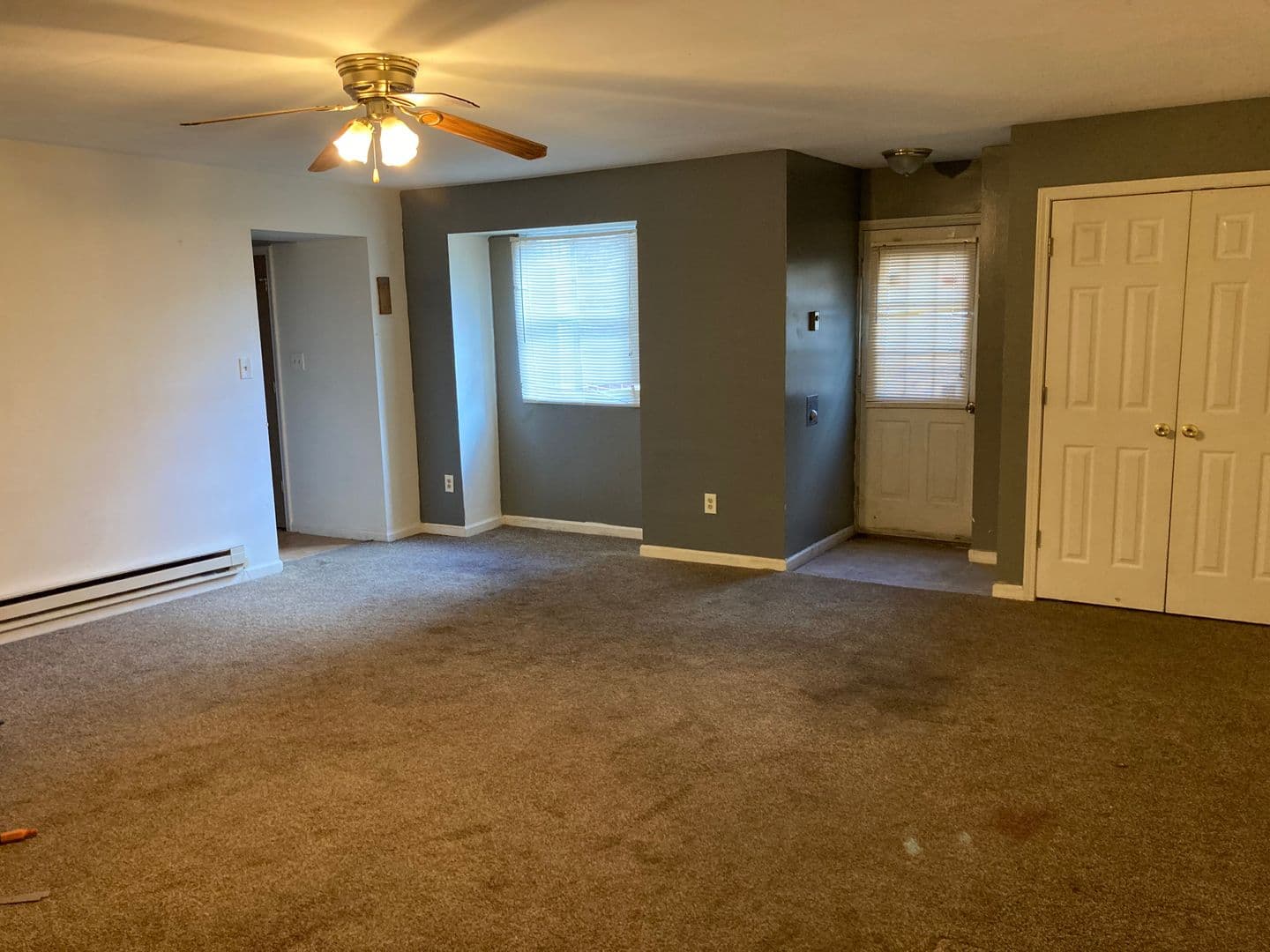 Sharpsville Apartment: 100 W Ridge Ave