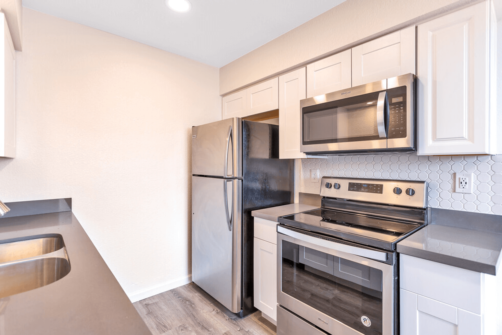 Phoenix Apartment: 4318 N 13th Place