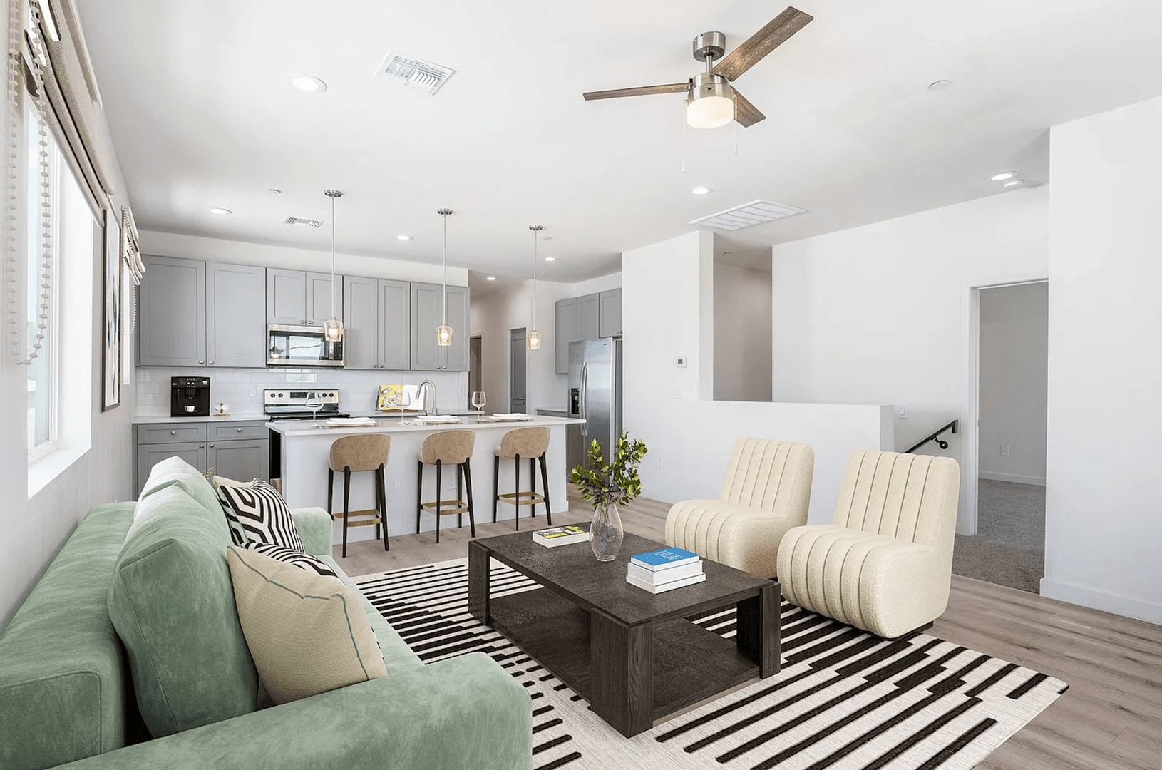 Phoenix Apartment: 1500 N 35th St