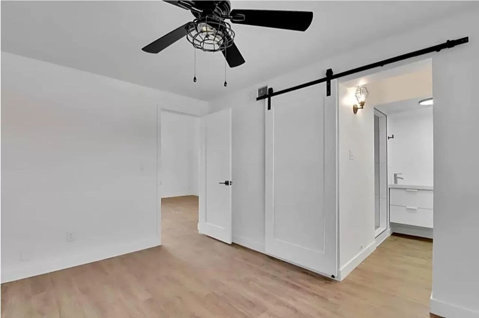 PHOENIX Apartment: 1401 N 3RD ST