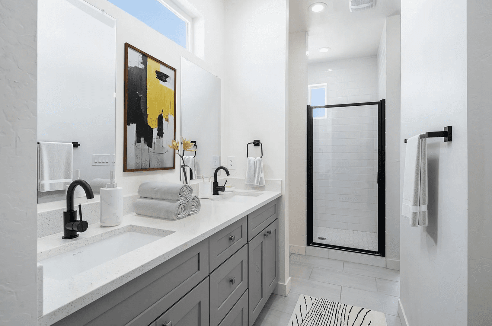 Phoenix Apartment: 1500 N 35th St