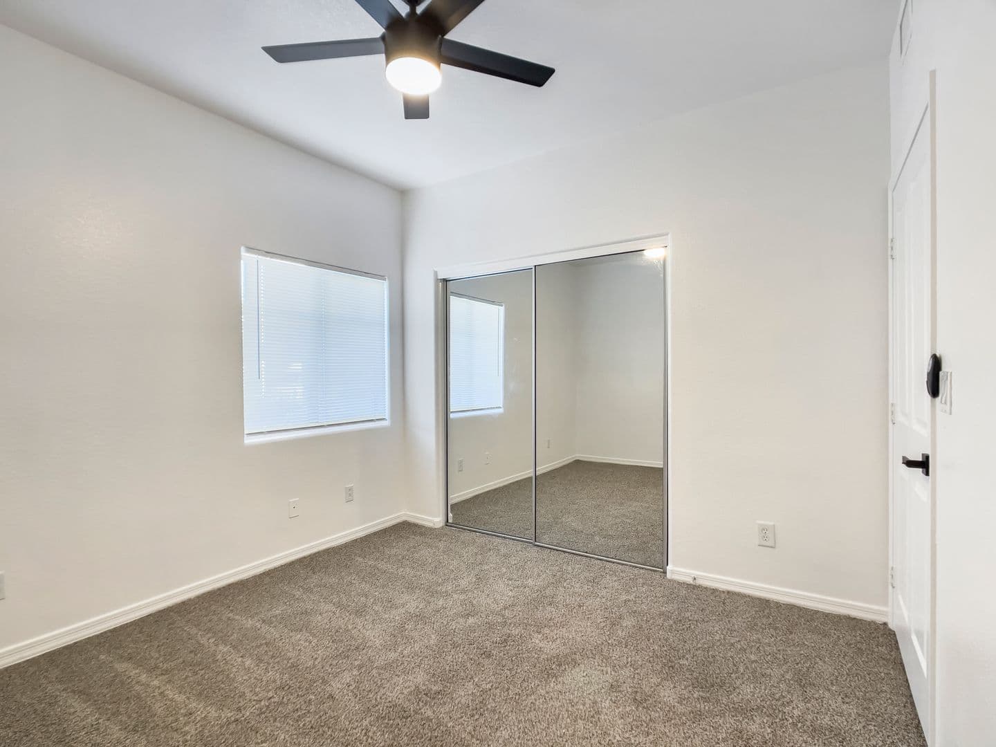 Glendale Apartment: 8050 N 61st Ave