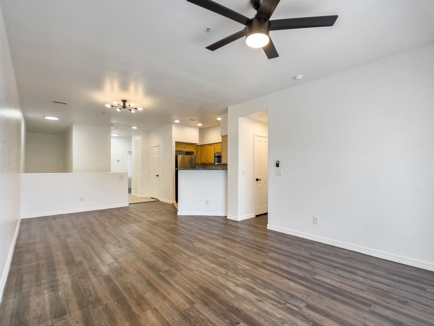 Glendale Apartment: 8050 N 61st Ave