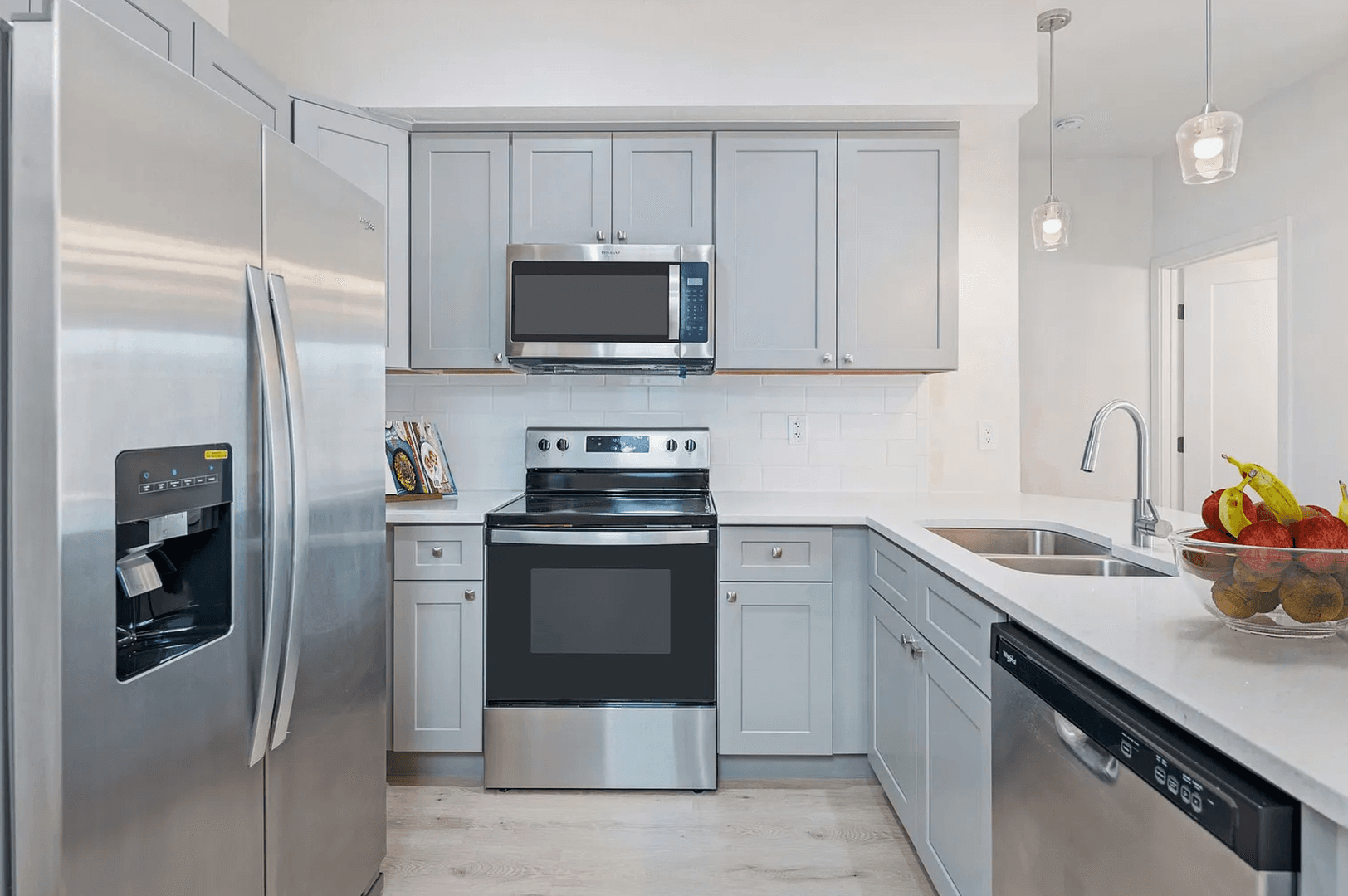 Phoenix Apartment: 1500 N 35th St