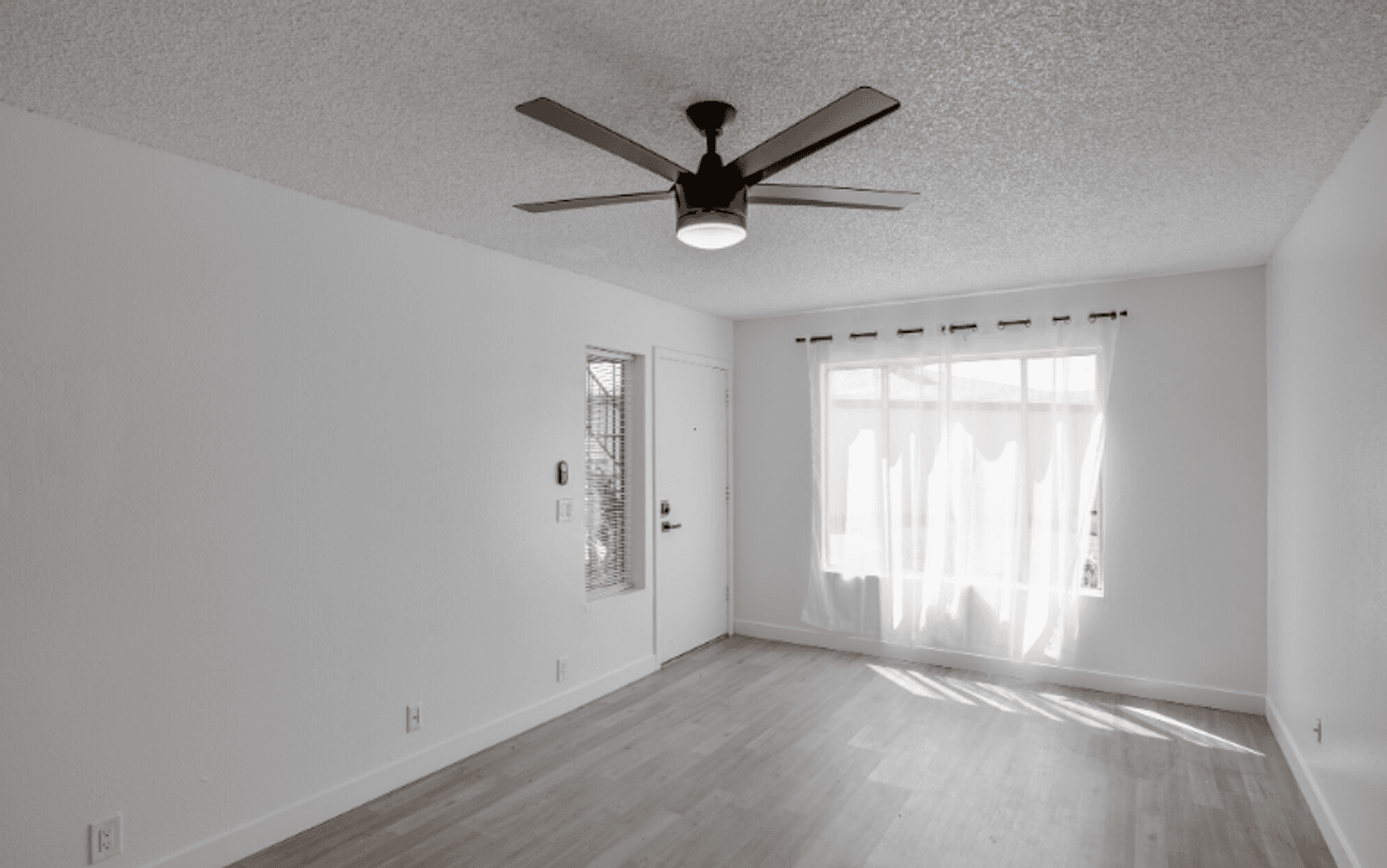 Phoenix Apartment: 2015 West Union Hills Dr