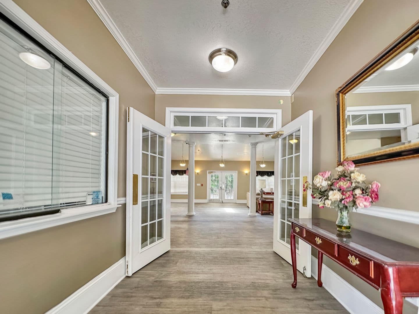 Clarkston Apartment: 790 N Indian Creek Dr