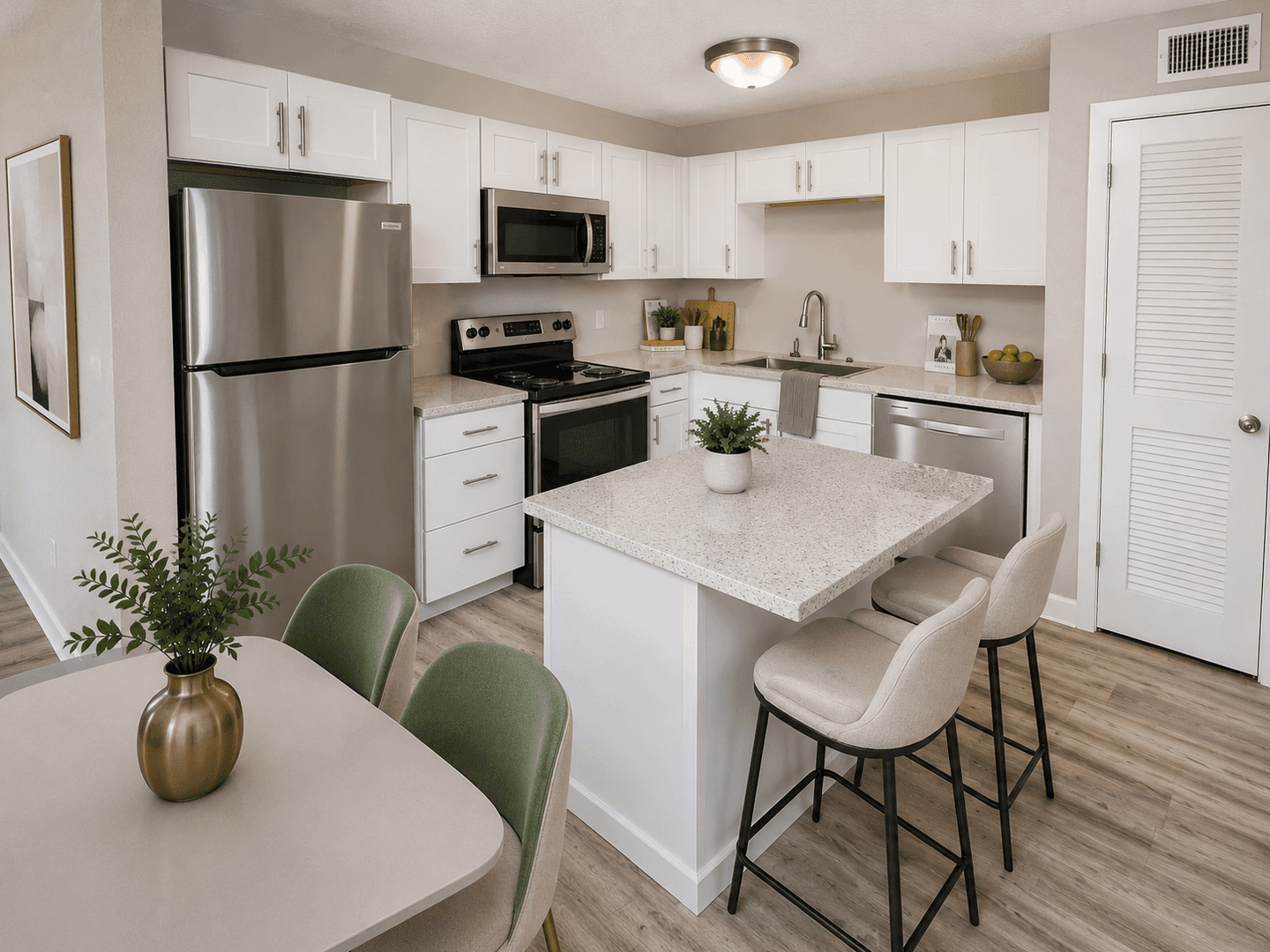 Forest Park Apartment: 4663 Waldrop Dr