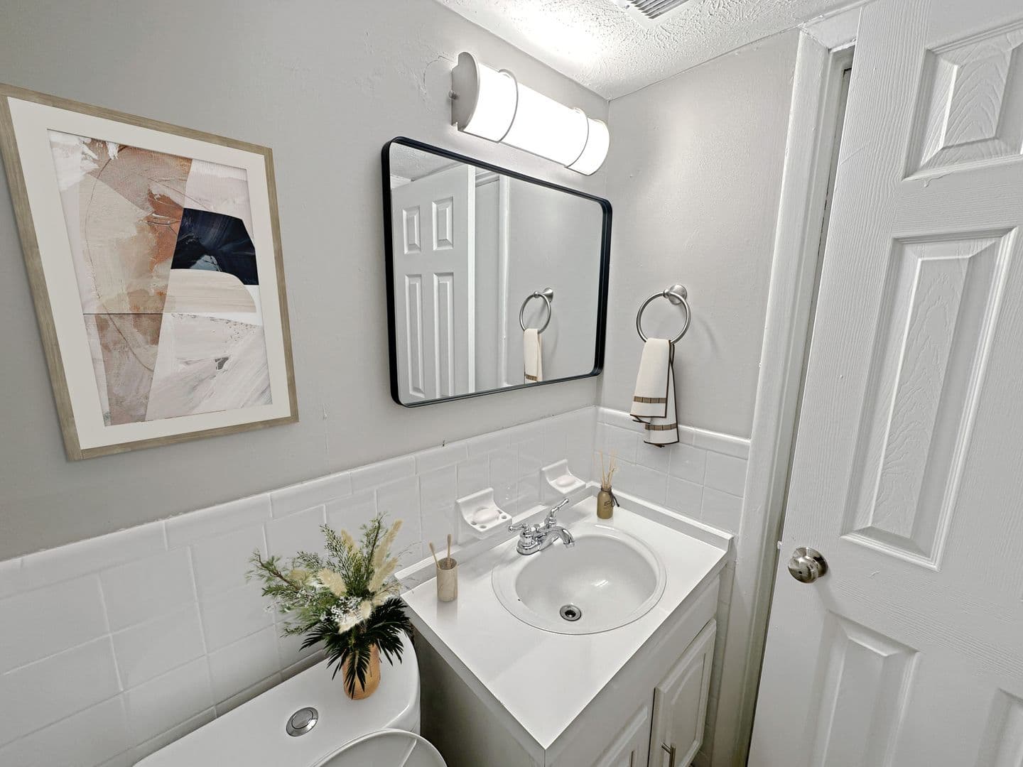 Austell Townhome: 420 Shenandoah Trail