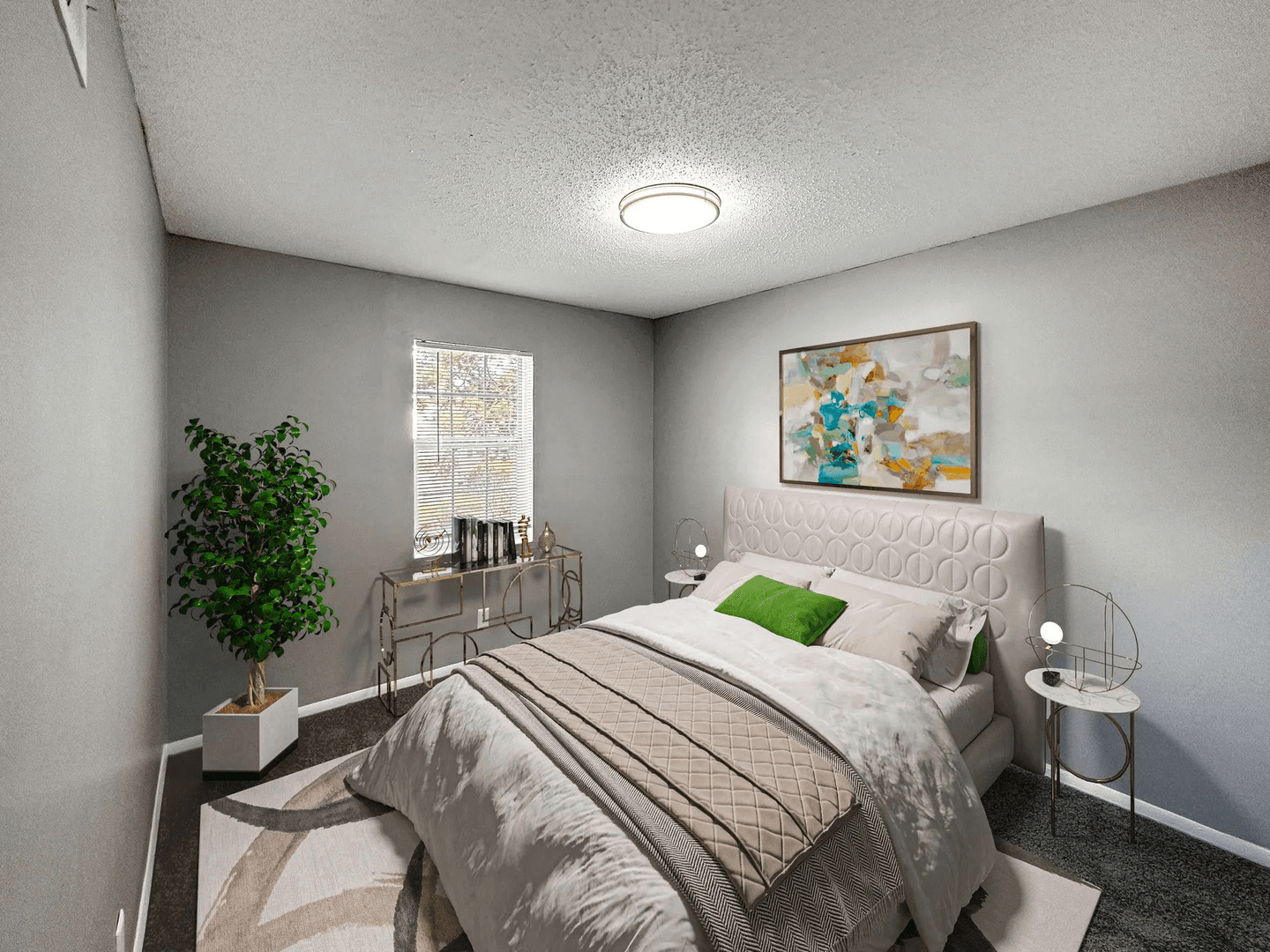 Riverdale Apartment: 363 Upper Riverdale Rd