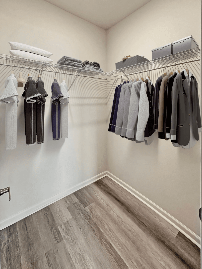 Warner Robins Apartment: 651 Osigian Blvd