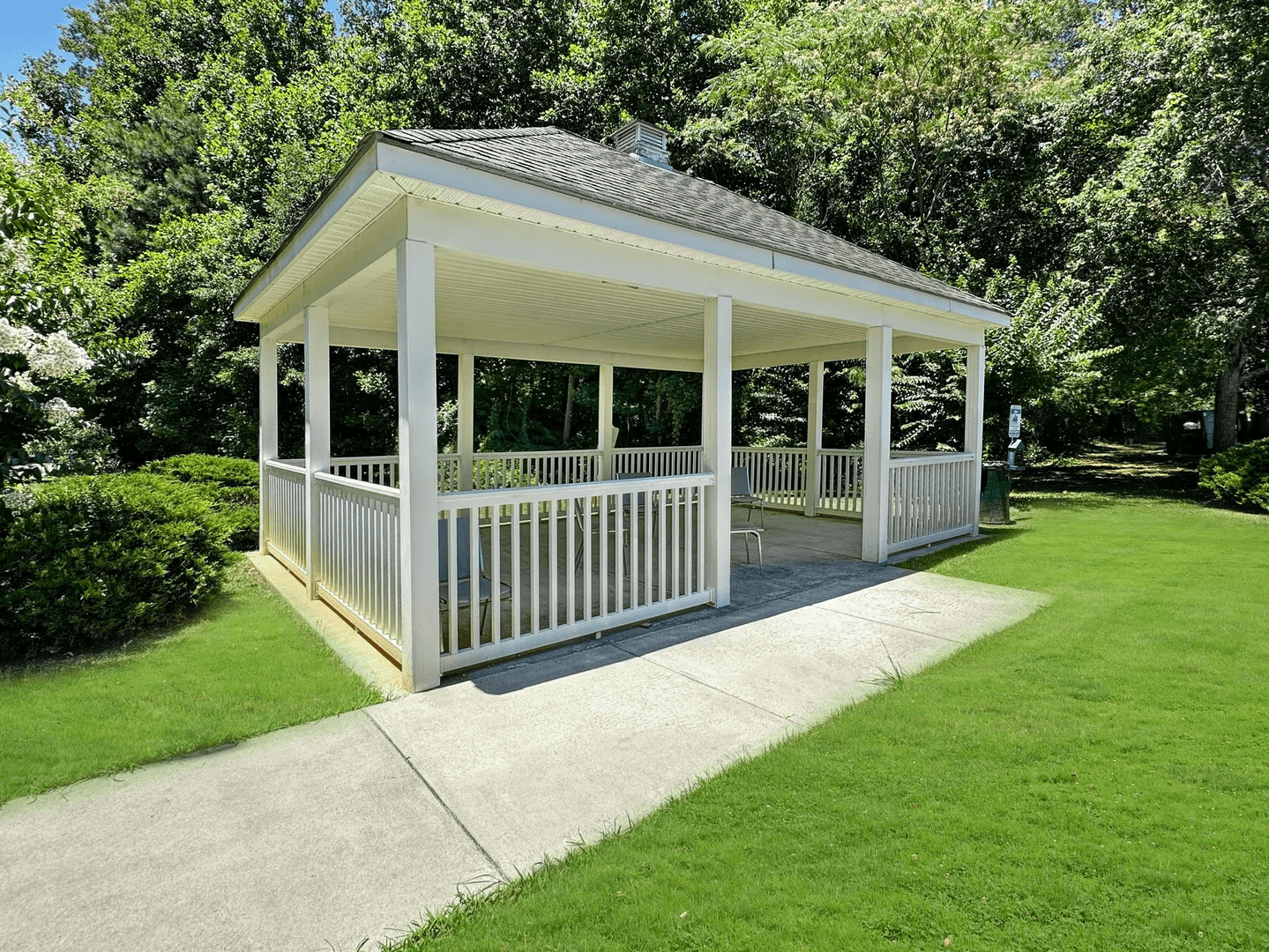 Carrollton Apartment: 903 Hays Mill Rd
