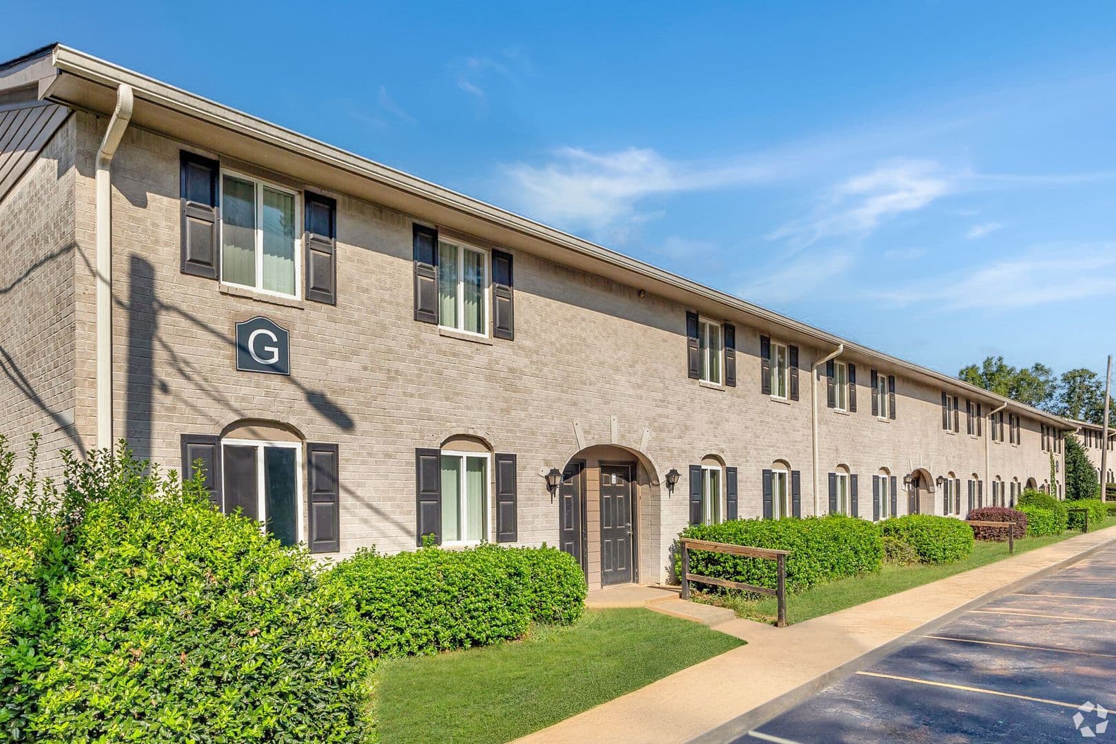 College Park Townhome: 2001 Godby Rd