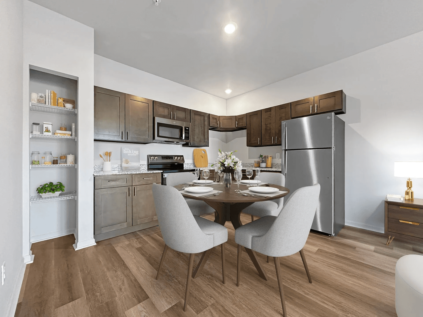 Warner Robins Apartment: 651 Osigian Blvd