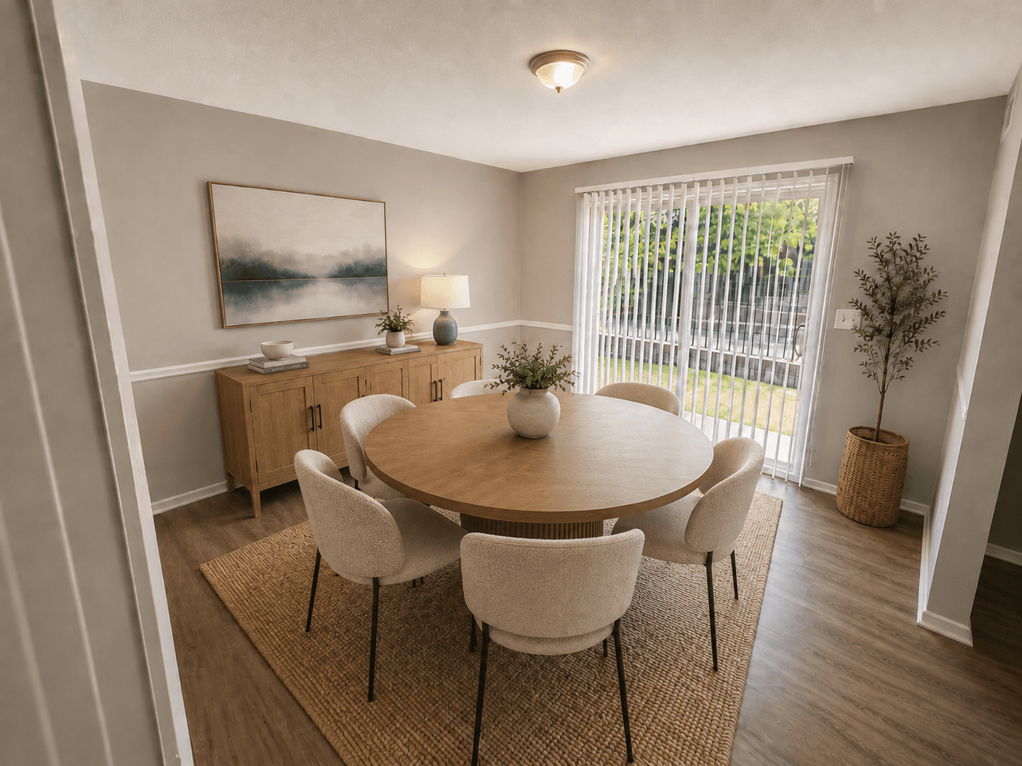 College Park Townhome: 1951 Southampton Rd