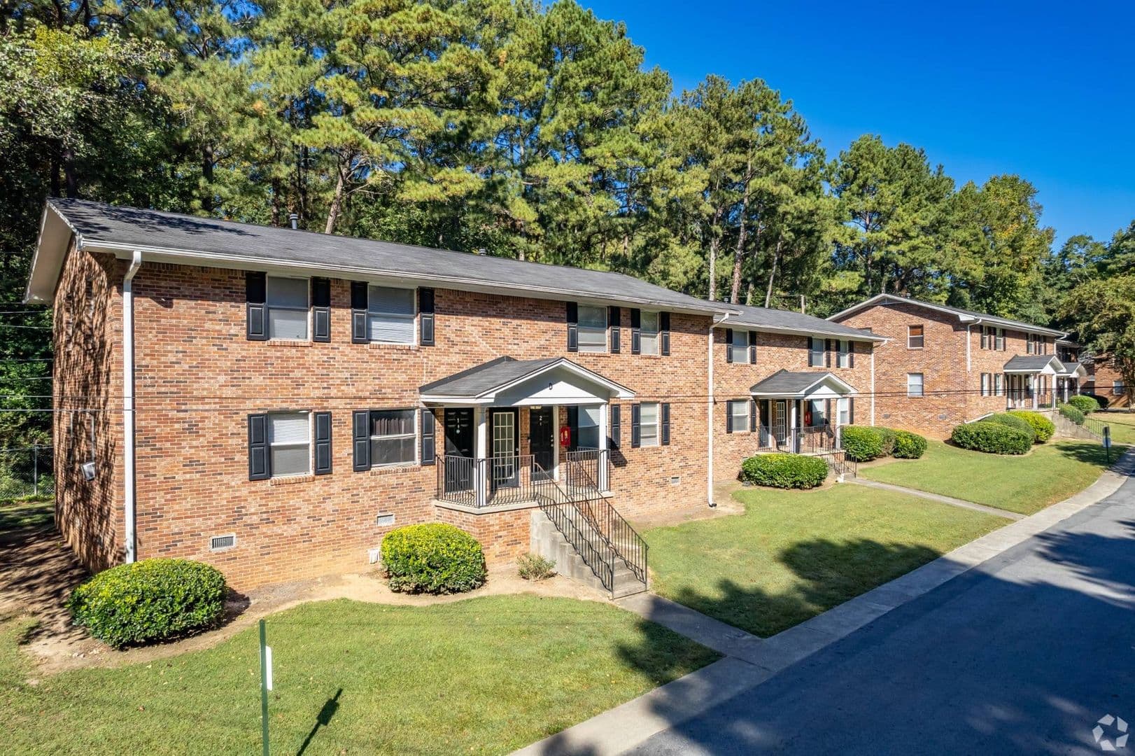 Atlanta Apartment: 3820 Old Cascade Road SW