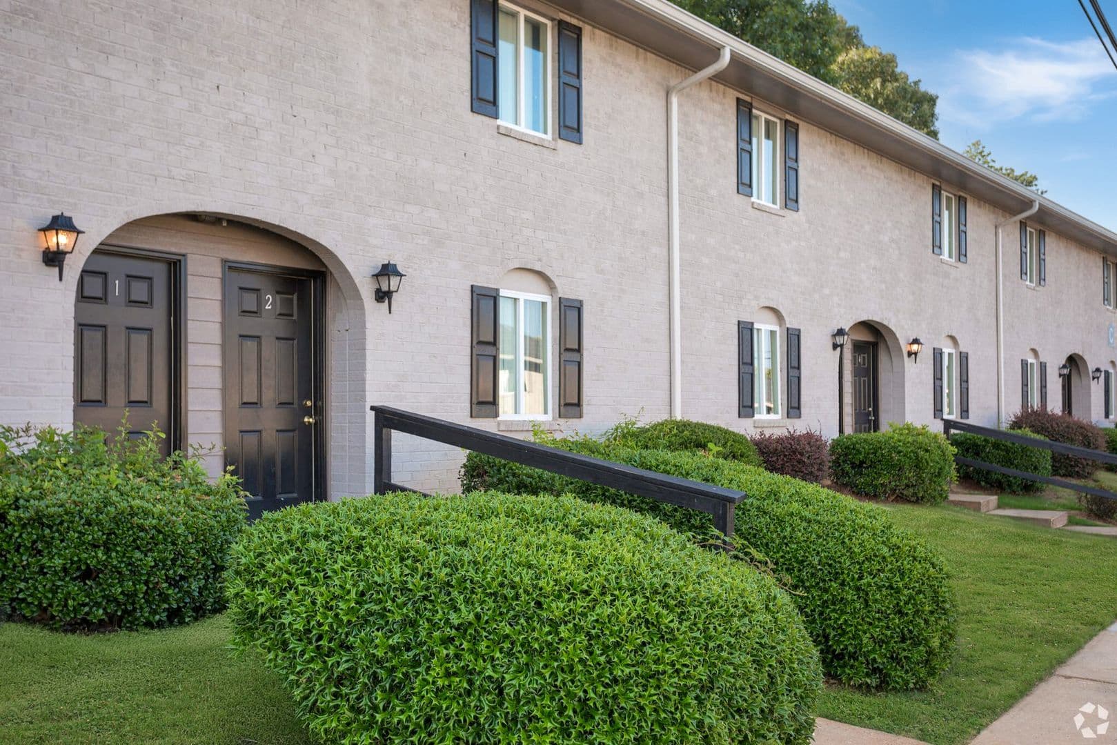College Park Townhome: 2001 Godby Rd