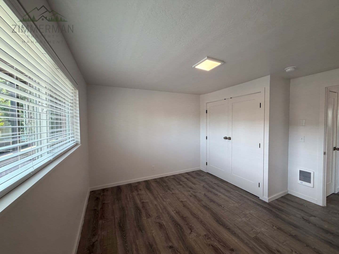 Springfield Apartment: 147 C Street