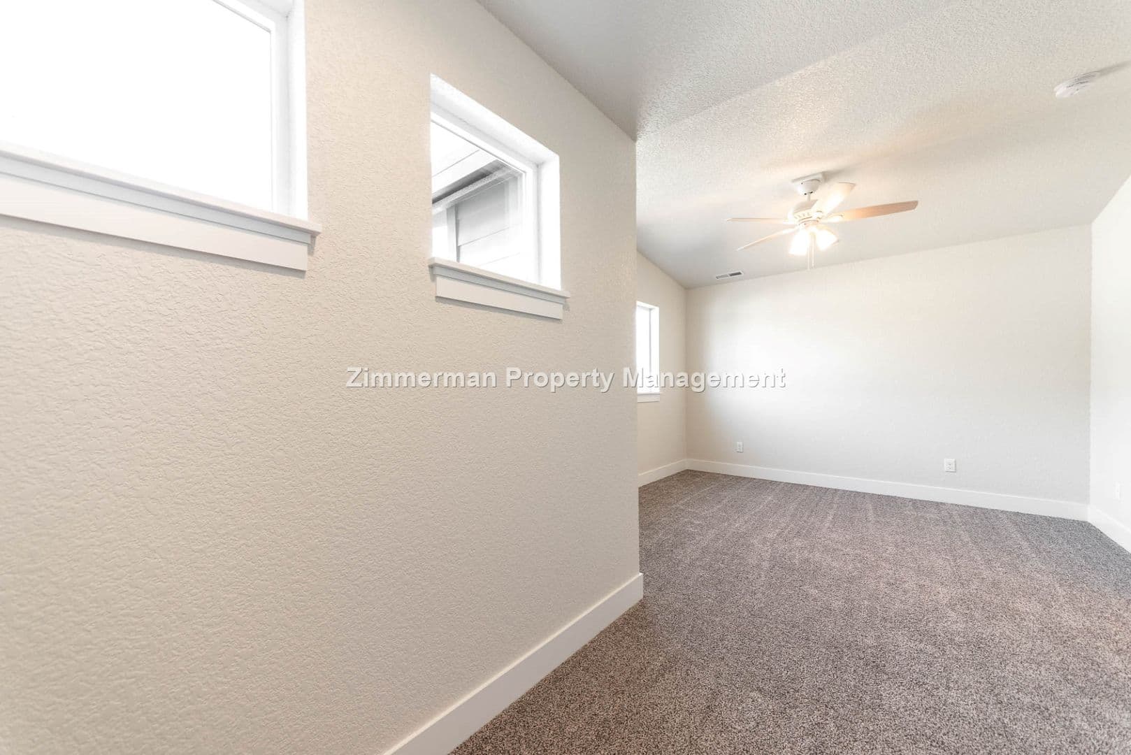 Eugene Apartment: 2608-2610 Ross Lane