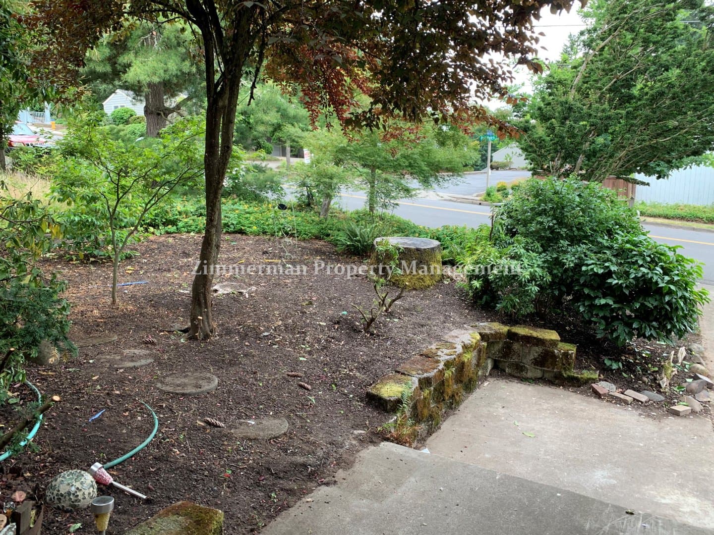 Eugene House: 1757 Oak Patch Road