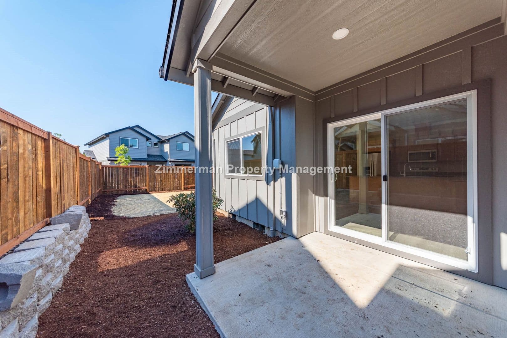 Eugene Apartment: 2608-2610 Ross Lane