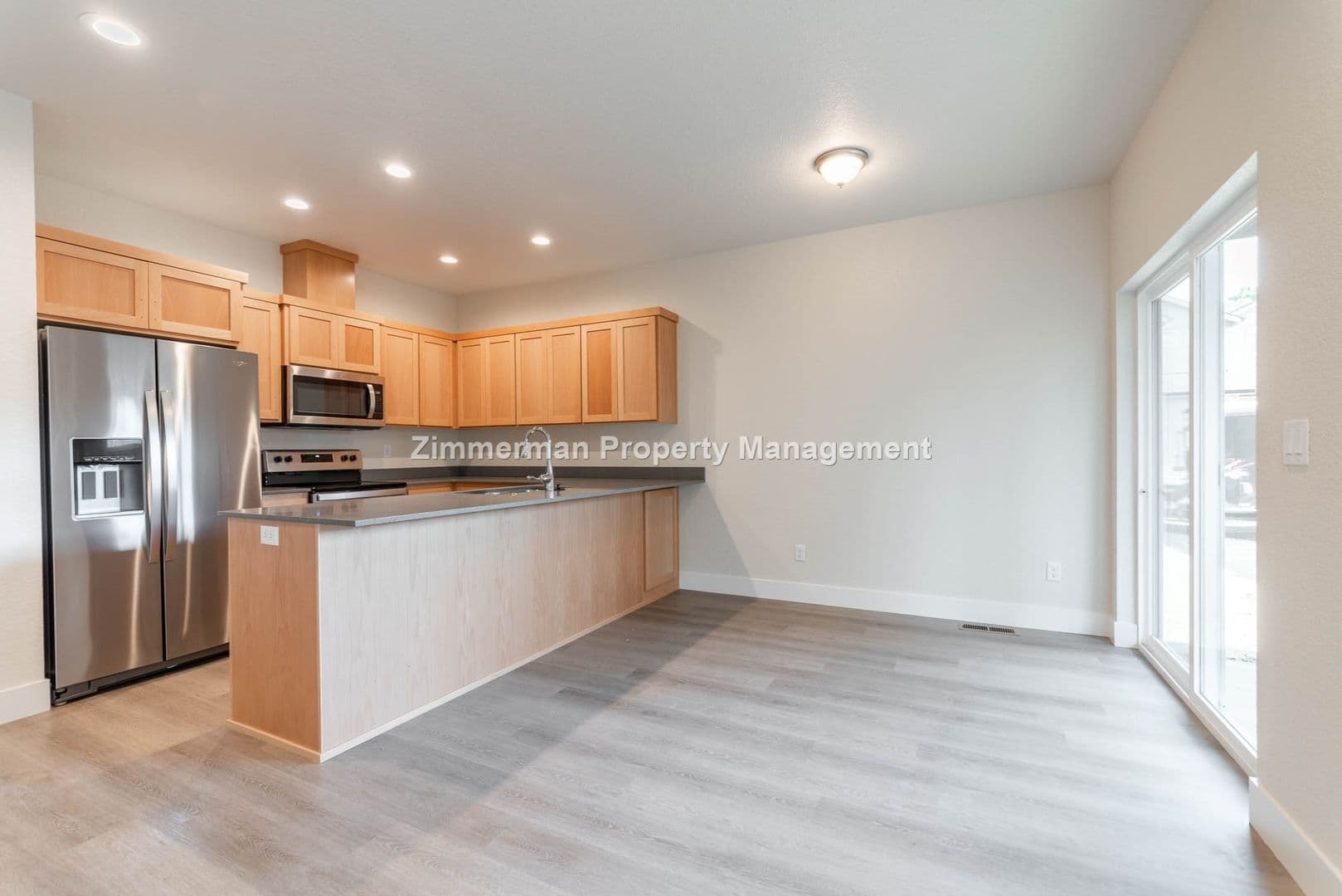 Eugene Apartment: 2608-2610 Ross Lane