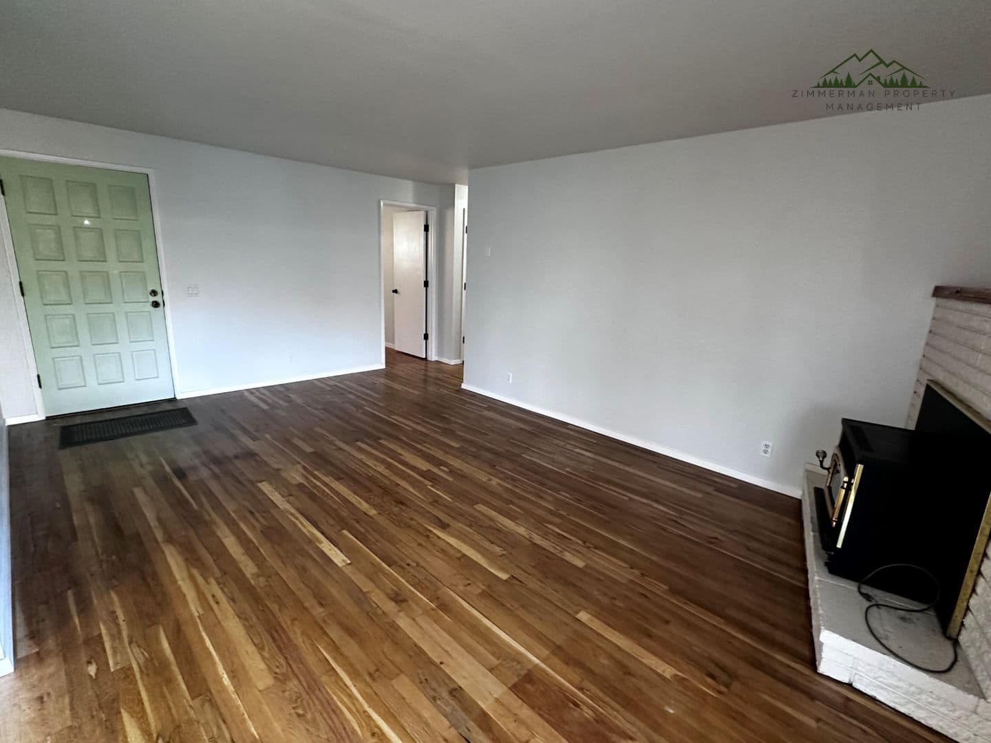 Springfield House: 1139 Custom Way
