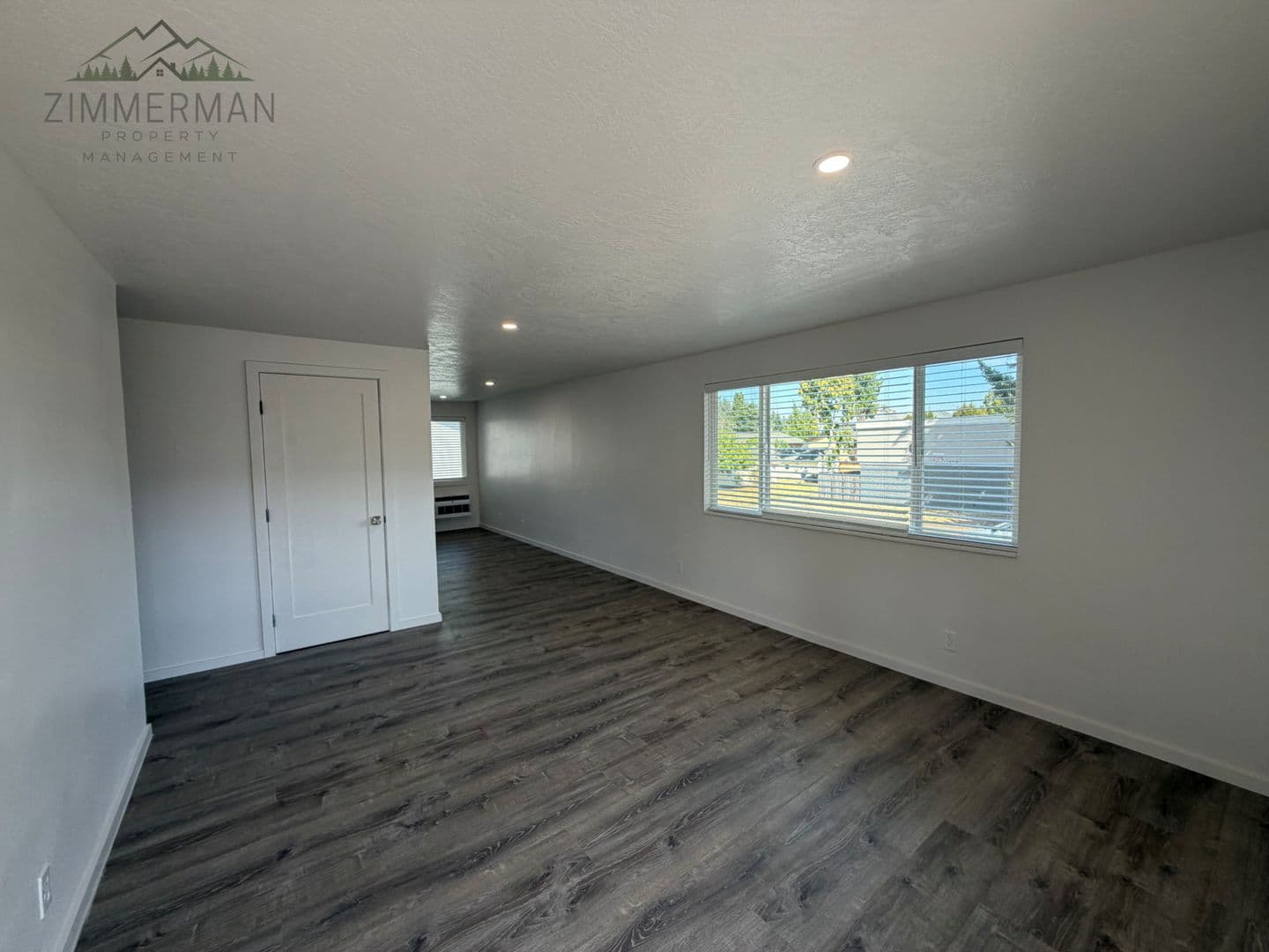Springfield Apartment: 147 C Street