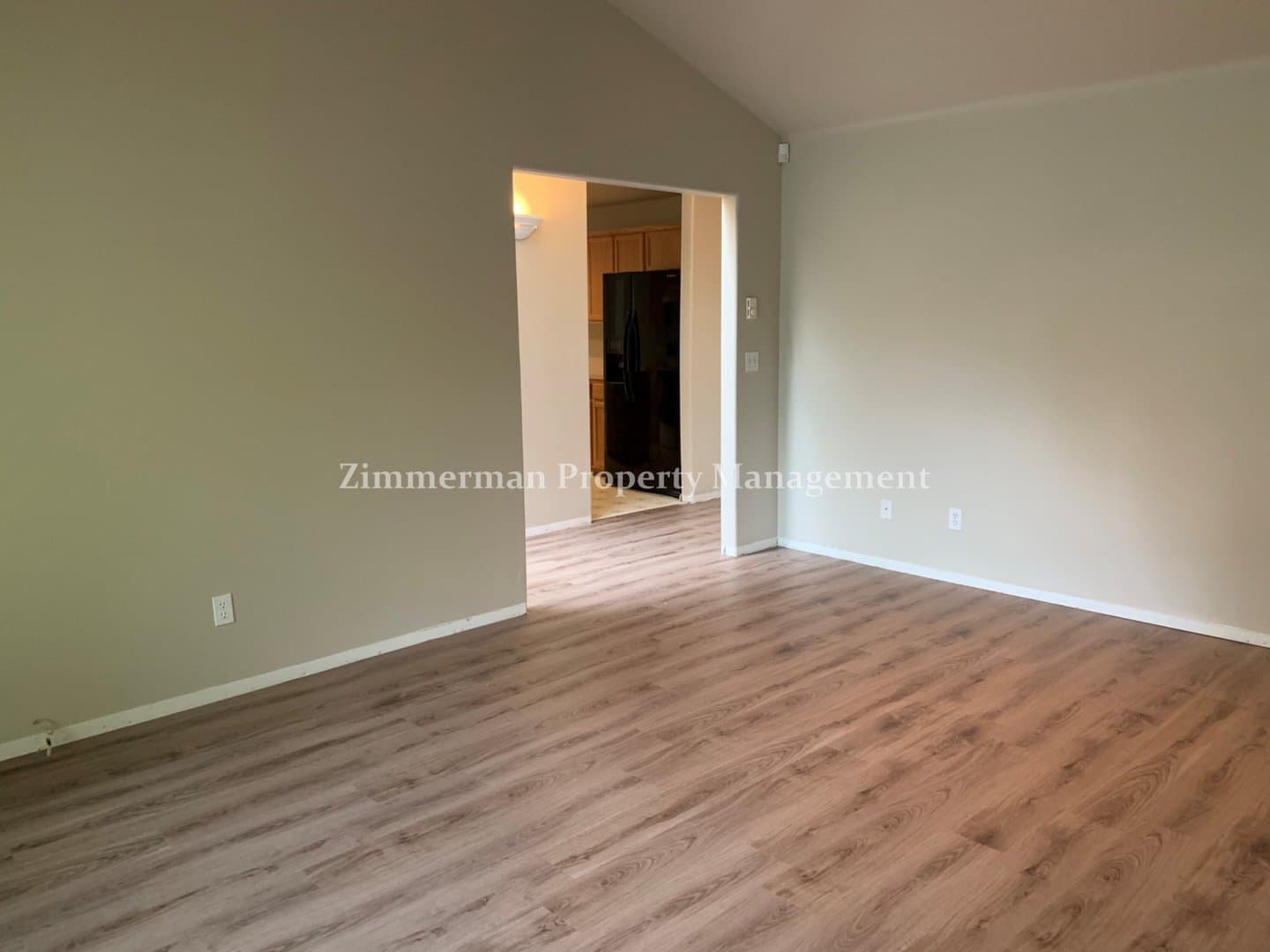 Eugene House: 1757 Oak Patch Road