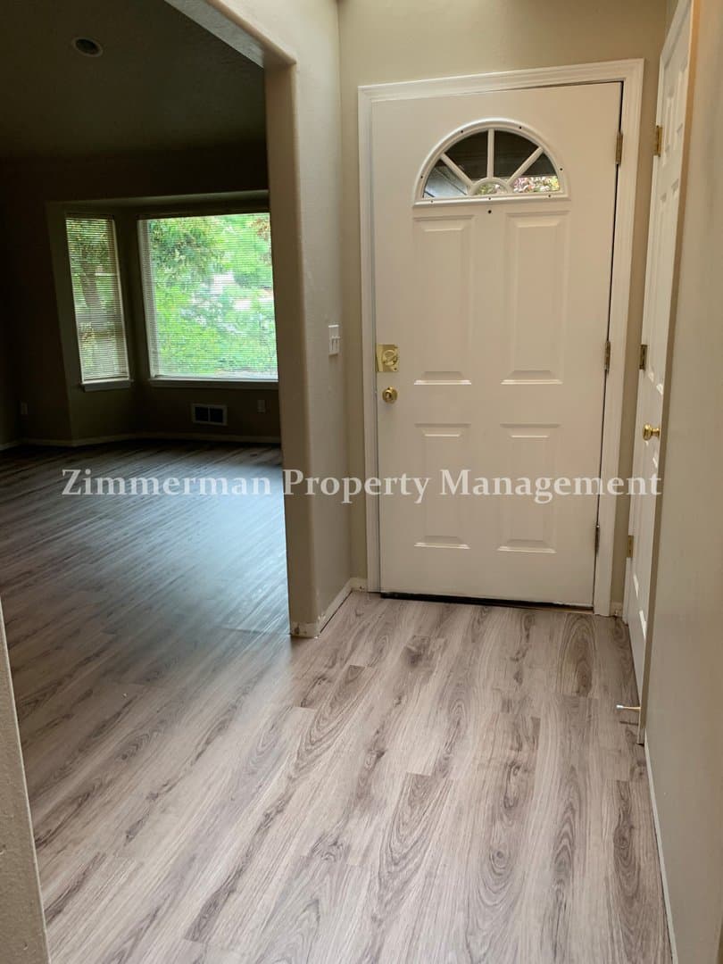 Eugene House: 1757 Oak Patch Road