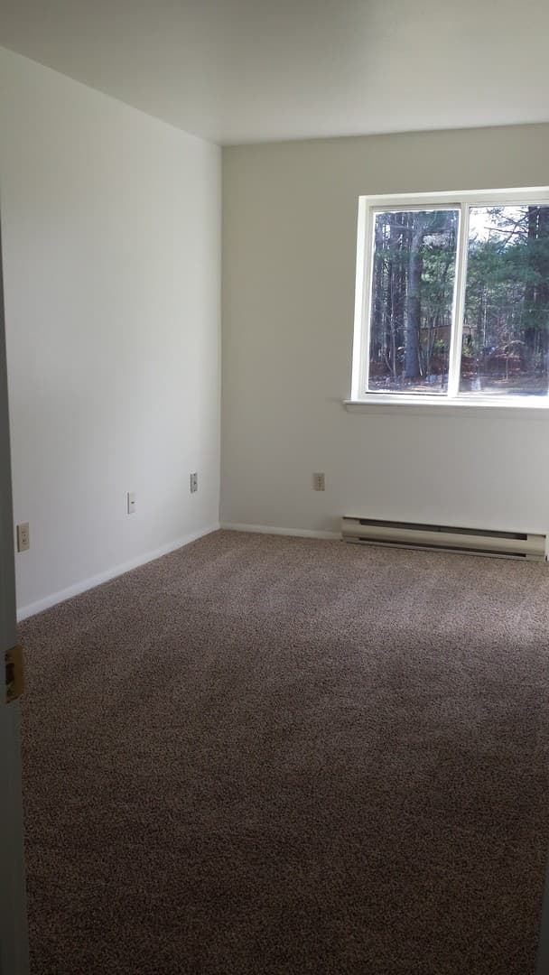 Wilmington Apartment: 1038 BonnieView Road