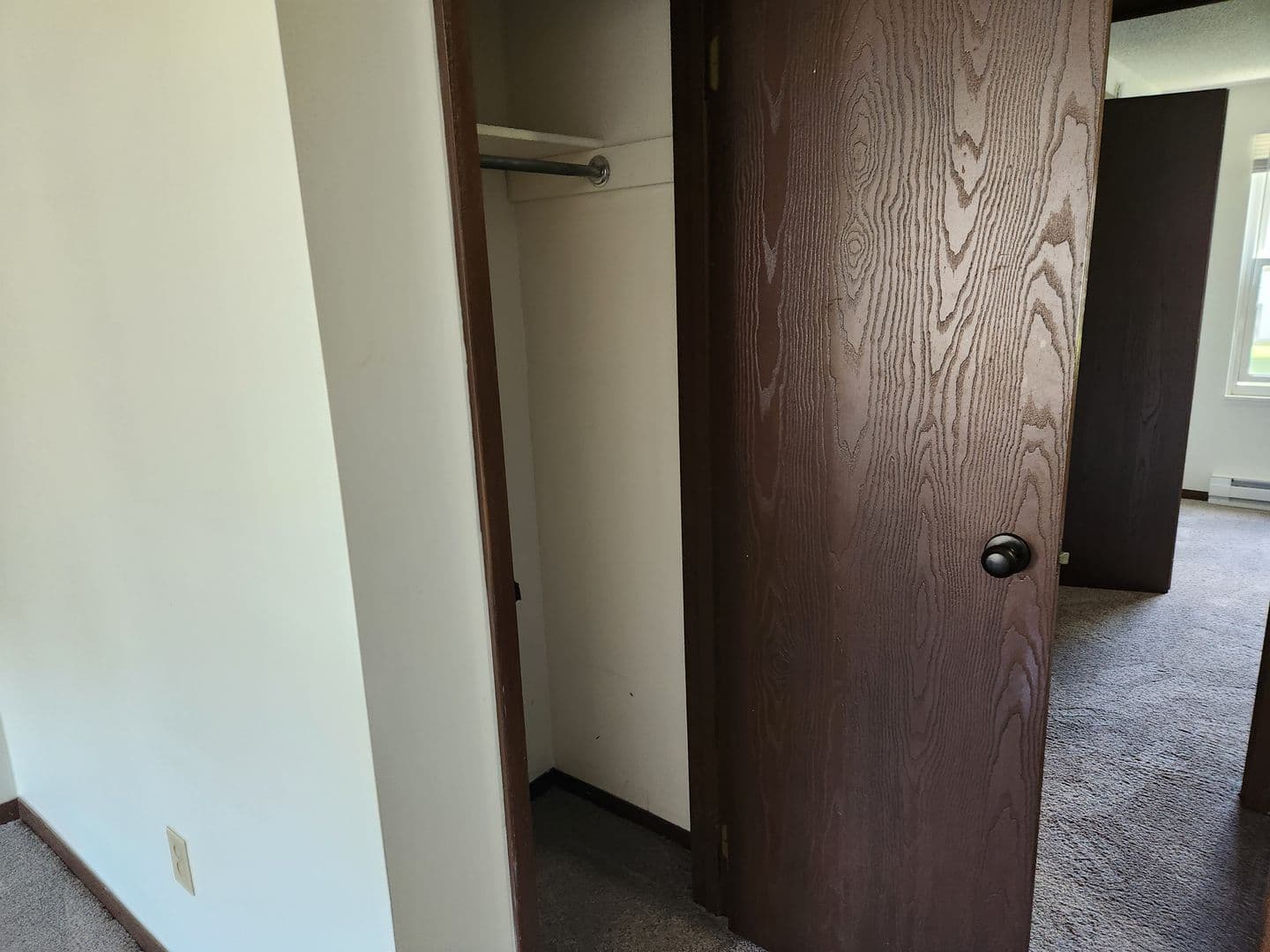 Oneonta Apartment: 120 River St