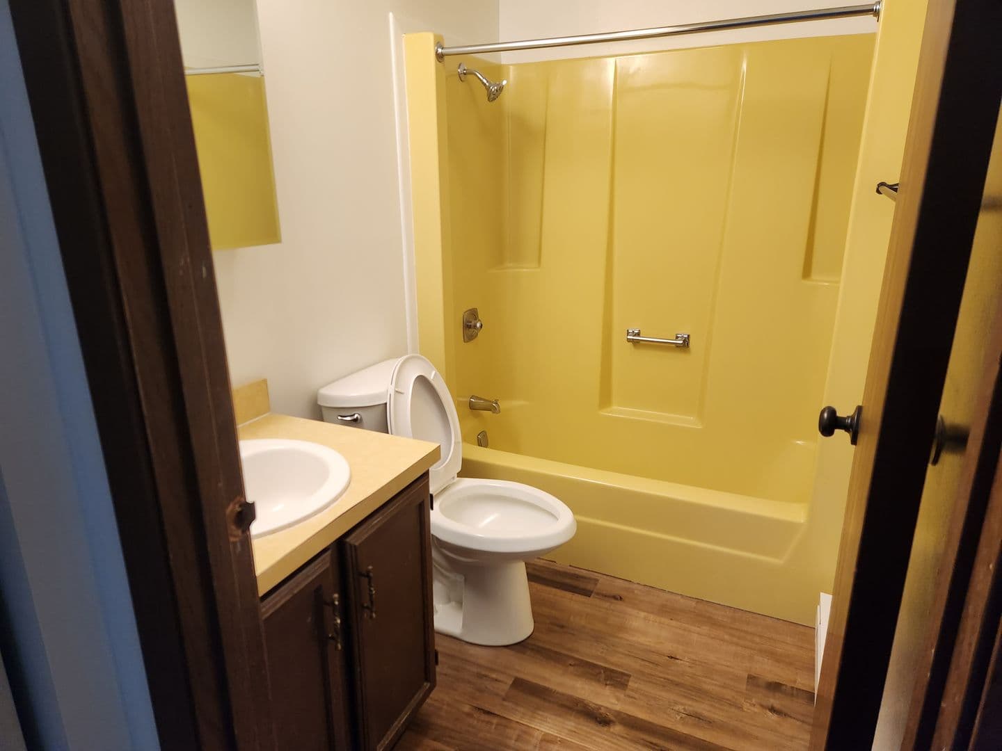 Oneonta Apartment: 120 River St